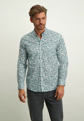 Regular-fit-shirt-with-chest-pocket
