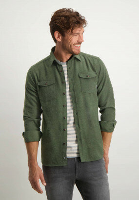 Twill-shirt-with-flap-pockets---moss-green-plain