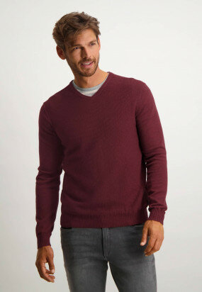 Jumper-with-stuctured-front-panel---wine-red-plain